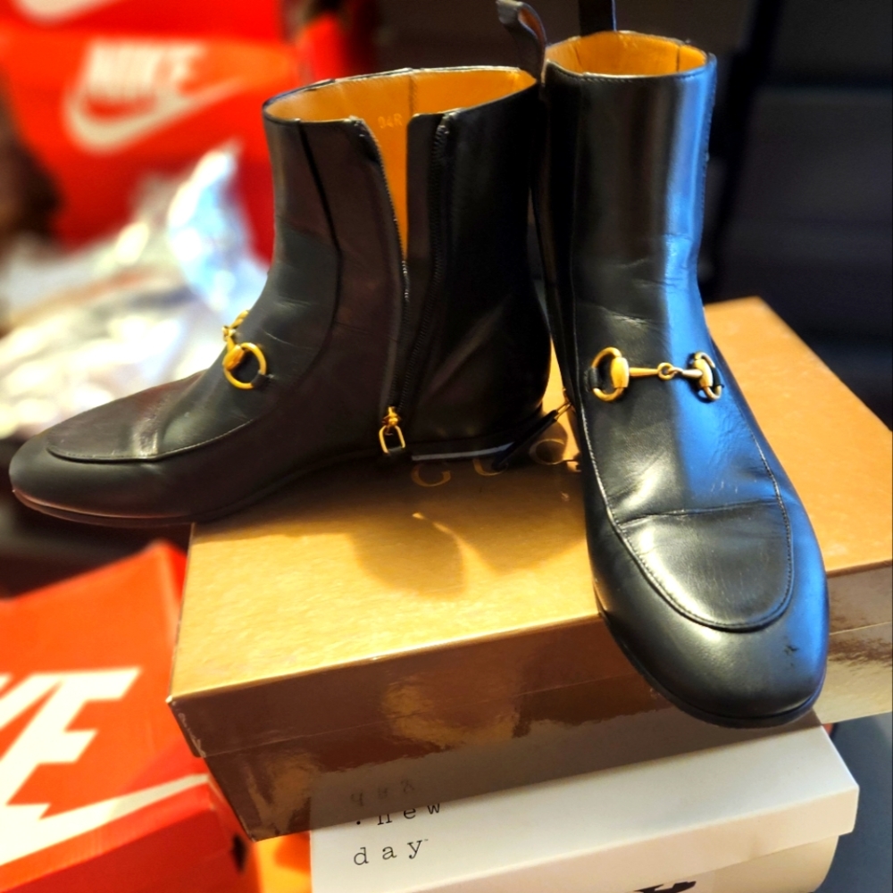 Gucci shoe